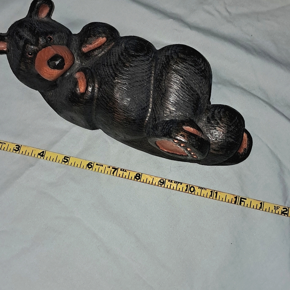 Big Sky Bears carved Solid Western Pine Wood Bear Sculpture. - Picture 10 of 12